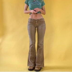 Early 2000’s low waisted brown corduroy bohemian bell bottoms!